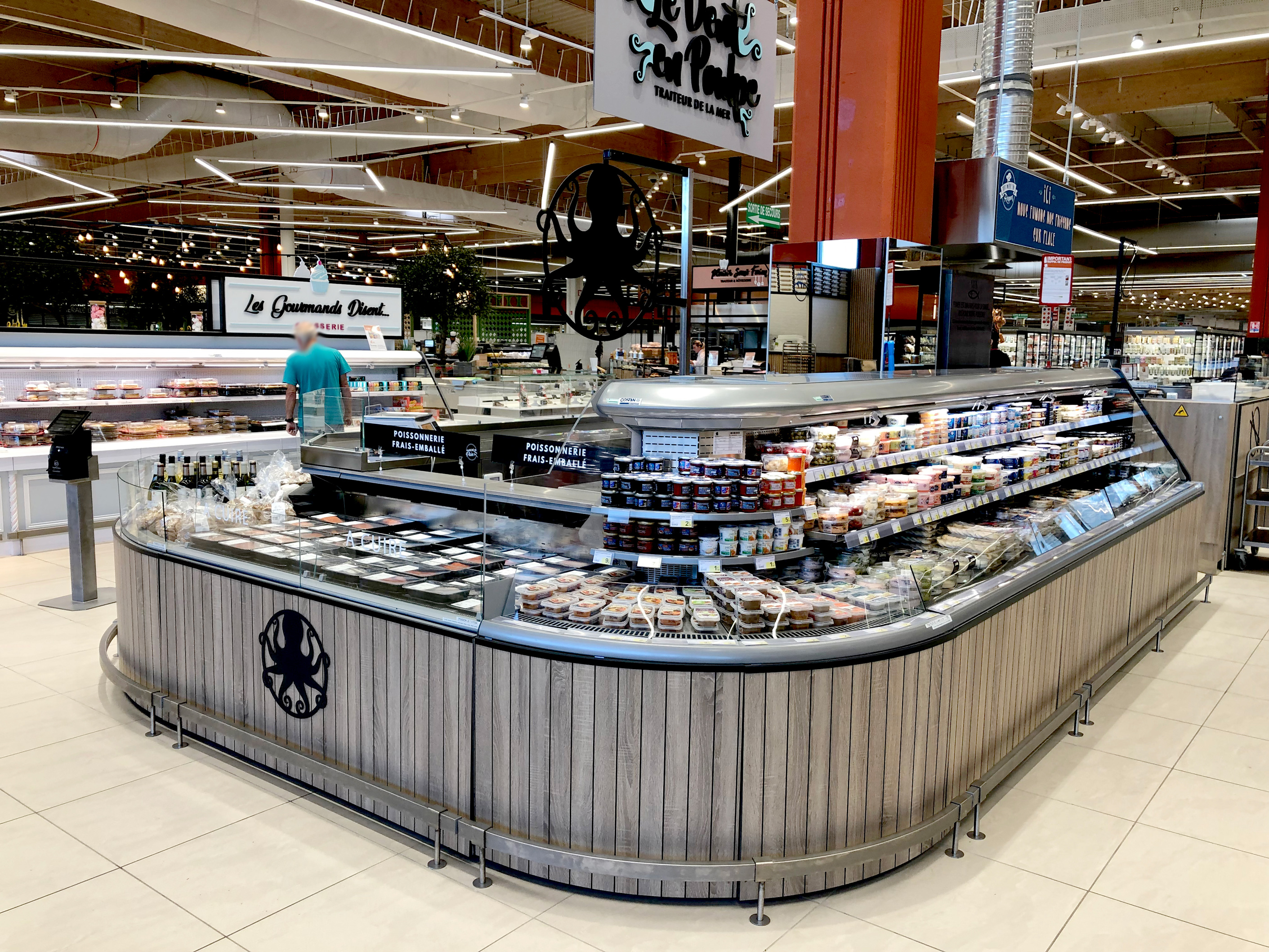 L Catterton acquires St. Marche Supermercado - 2016-09-30